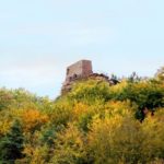 Der Blick zur Burgruine "Lindelbrunn"