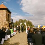 "Hofgut Battenberg" - Burg, Gutschenke, Landhotel und Weingut