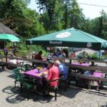 Waldgaststätte "Rietania-Hütte" bei Weyher in der Pfalz