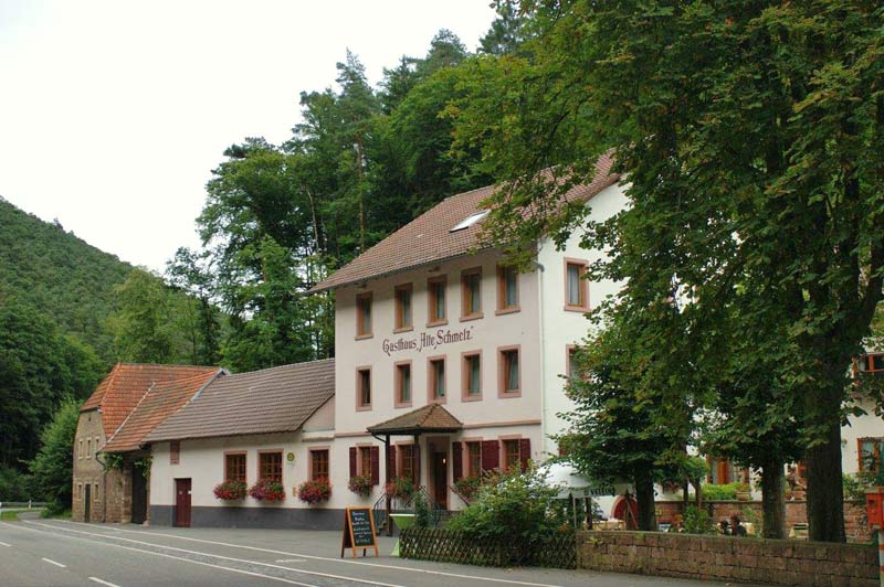 Waldgaststätte mit kreativer Frischeküche, Pension "Alte Schmelz" in Bad Dürkheim - Hardenburg in der Pfalz