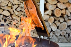 Skandinavischer "Flammlachs"