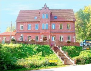 Waldgaststätte "Forsthaus Heldenstein" bei Edenkoben in der Pfalz
