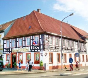Restaurant, Hotel, Café "Rössel" in Bad Bergzabern in der Pfalz