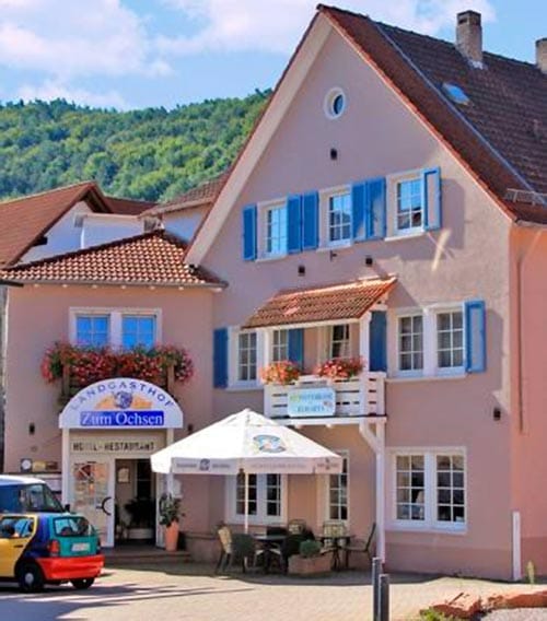 Hotel***, Restaurant, Terrasse "Landgasthof Zum Ochsen" in Hauenstein in der Pfalz