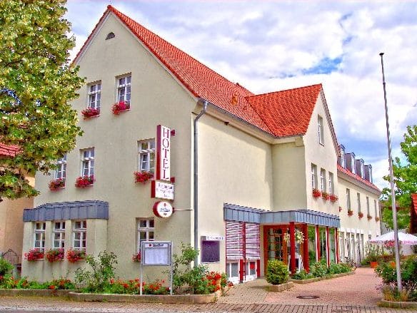 Hotel***, Restaurant, Bistro "Schwegenheimer Hof" in Schwegenheim in der Pfalz