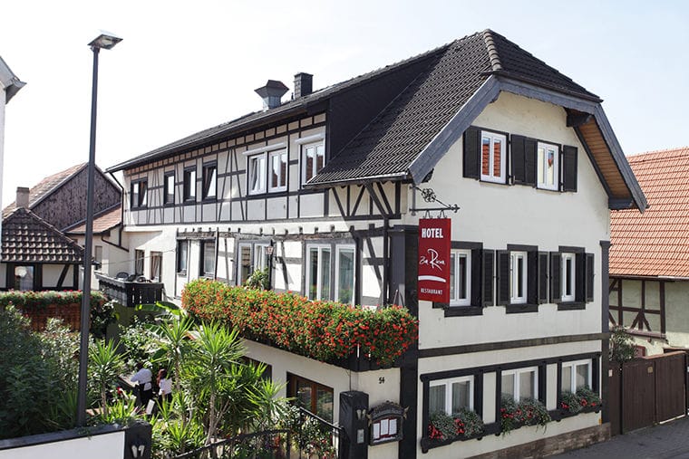 Hotel, Restaurant "Zum Riesen" in Kandel in der Pfalz
