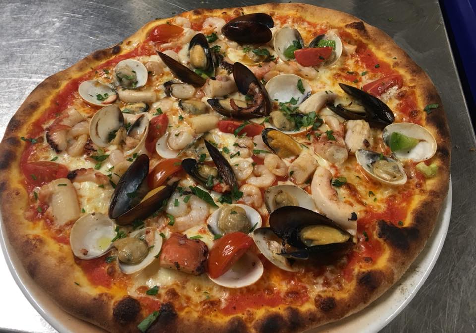 Zum Schwanen in Hagenbach-Pizza