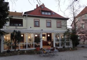 Ristorante, Pizzeria "Kastanie" in Hochdorf-Assenheim in der Pfalz
