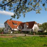 Castell - Das Hotel - Restaurant für Wanderer und Feinschmecker mit herrlicher Terrasse in Leinsweiler in der Pfalz