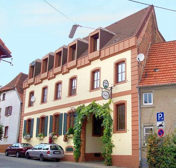Weinstube "Hahn" in Landau - Arzheim in der Pfalz