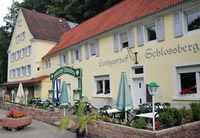 Restaurant, Hotel "Landgasthof Schlossberg" in Frankenstein in der Pfalz