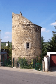 Der "Rote Turm" in Asselheim