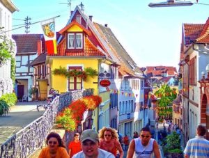 Edenkoben in der Pfalz - Owwergässer Weinkerwe