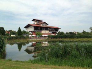 Brueckenrestaurant Haus der Deutschen Weinstraße in Bockenheim