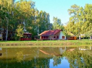 "Fischerhütte Insheim": Vereinsheim des Angelsportvereins "Klares Wasser"