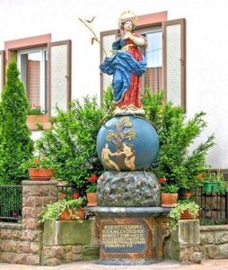 Heiligenstatue in Hainfeld