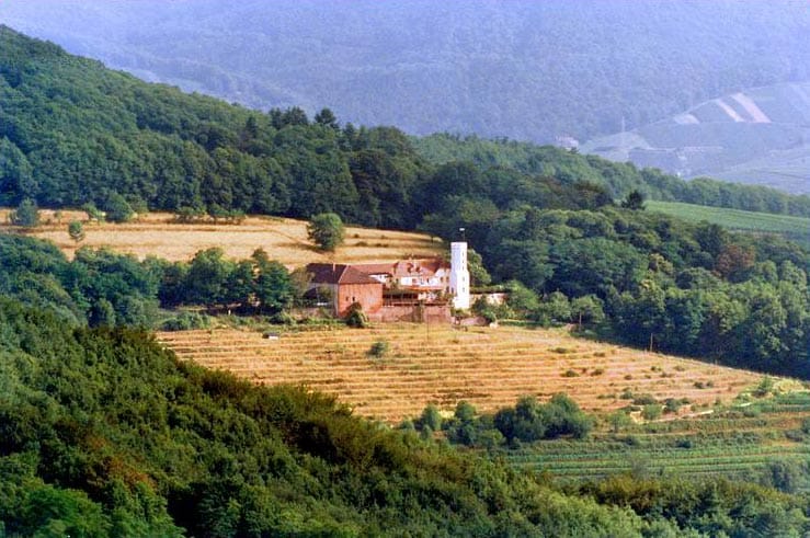 Leinsweiler in der Pfalz - Slevogthof - Hofgut Neukastell