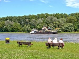 Die Rheinpromenade in Germersheim