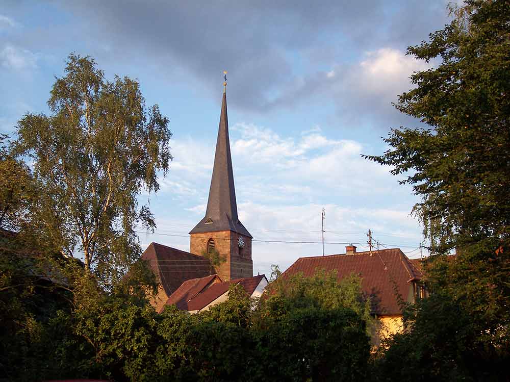 Simultankirche St. Quintinus in Siebeldingen in der Pfalz