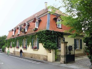 Wein- & Feriengut, Vinothek "Altes Landhaus" in Freinsheim in der Pfalz