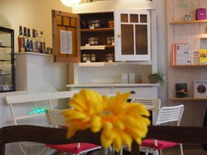 Café "Ich bin so frey" in Landau in der Pfalz - Gastraum