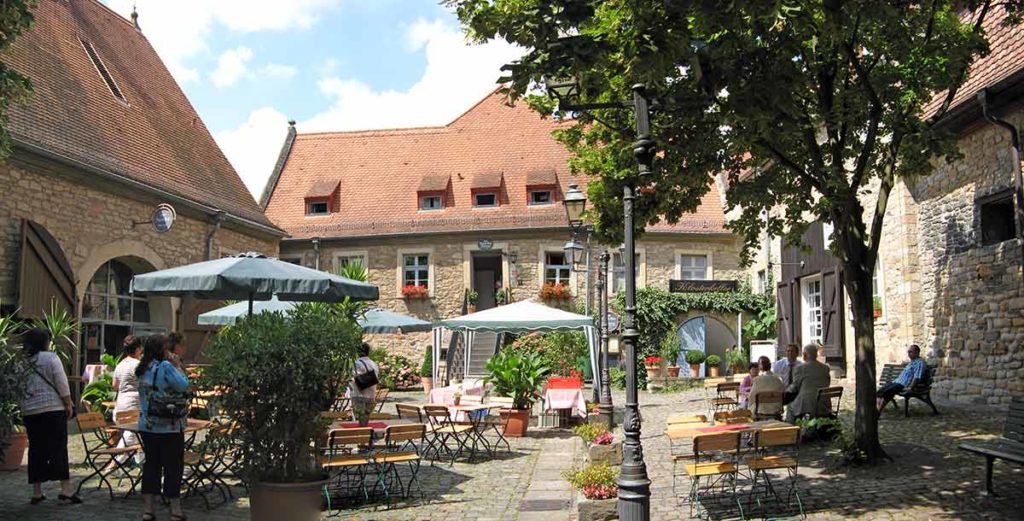 Restaurant & Weinkeller "Von Busch Hof" in Freinsheim in der Pfalz