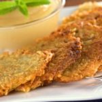 Grumbeerpannekuchen mit Appelmus