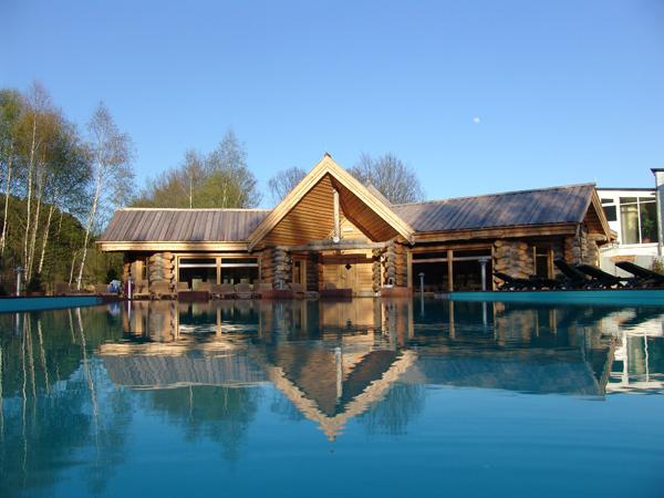 Das große Ruhehaus der Saunawelt im Dahner Felsland-Badeparadies