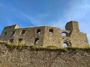 Burg Gräfenstein bei Merzalben in der Pfalz