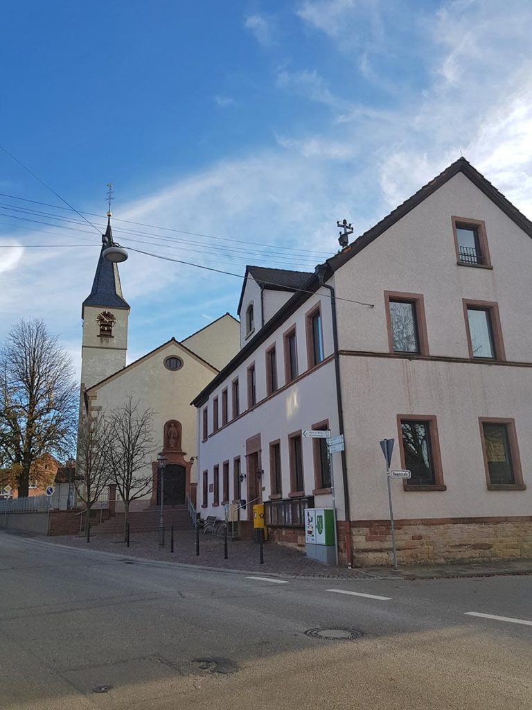 Katholische Kirche St. Anna in Kuhardt in der Pfalz