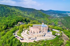 Das Hambacher Schloss - Neustadt in der Pfalz - die Wiege der deutschen Demokratie