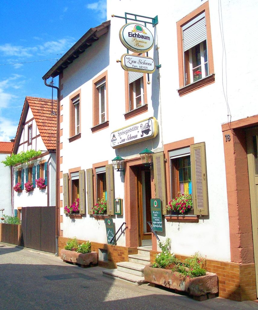 Gasthaus "Zum Schwan" in Dernbach in der Pfalz