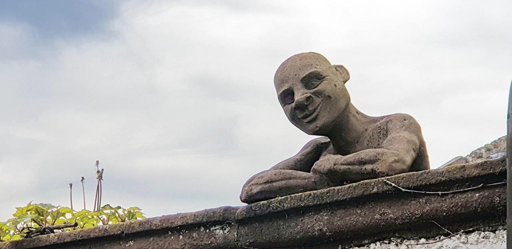 Steinskulptur in Neuleiningen