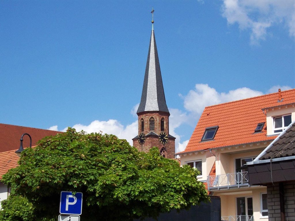 Kirche St. Maria Himmelfahrt in Herxheim bei Landau in der Pfalz