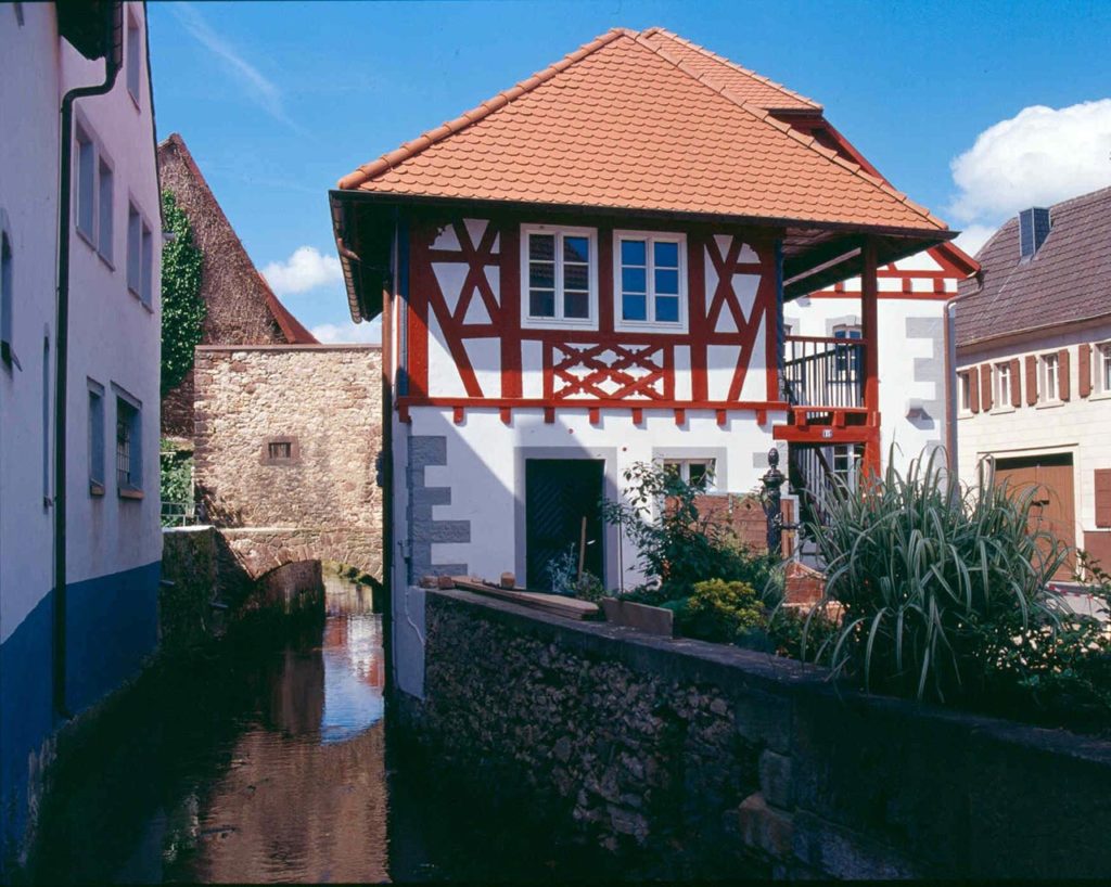 Die Dorfmühle in Großkarlbach in der Pfalz