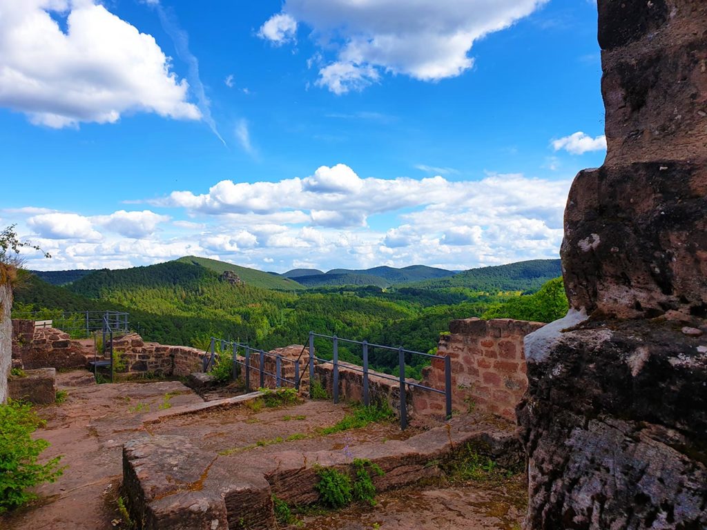 Falkenburg bei Wilgartswiesen in der Pfalz