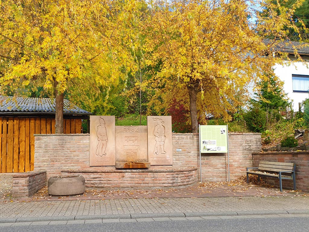 Freischaren-Brunnen in Rinnthal in der Pfalz