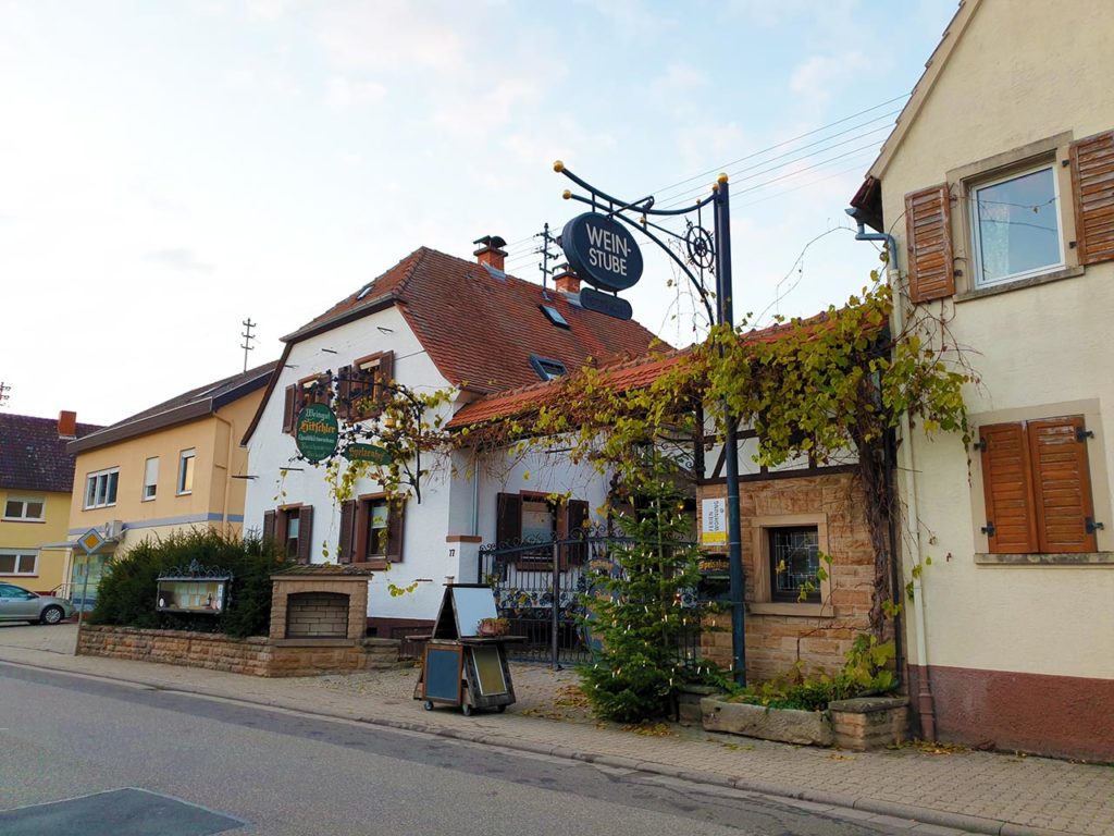 Café, Weinstube, Hofladen Spelzenhof in Altdorf in der Pfalz