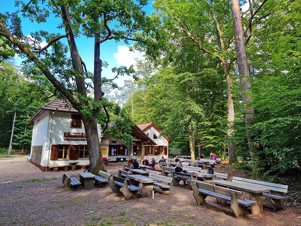 PWV-Wanderhütte Totenkopfhütte im Pfälzerwald in der Südpfalz