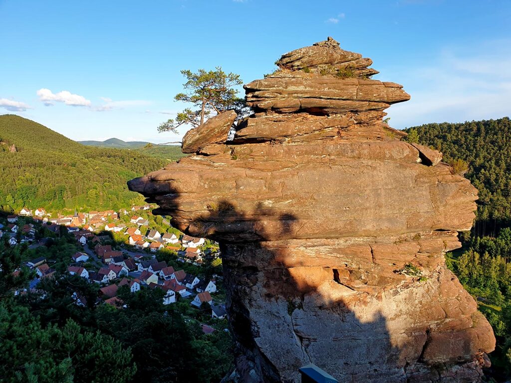 Friedrichsfelsen, Luger Fritz auf der Spirkelbacher Höllenberg-Tour im Pfälzerwald in der Südwestpfalz