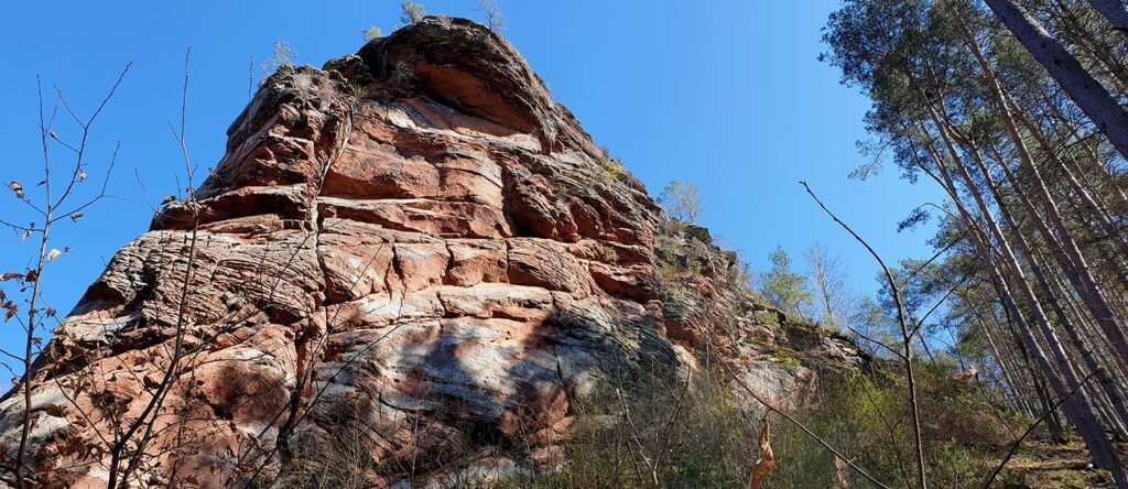 Panorama Hockerstein, Wachtfels in Schwanheim auf dem Premiumwanderweg Rimbach-Steig im Dahner Felsenland, Wasgau, Pfälzerwald in der Südwestpfalz